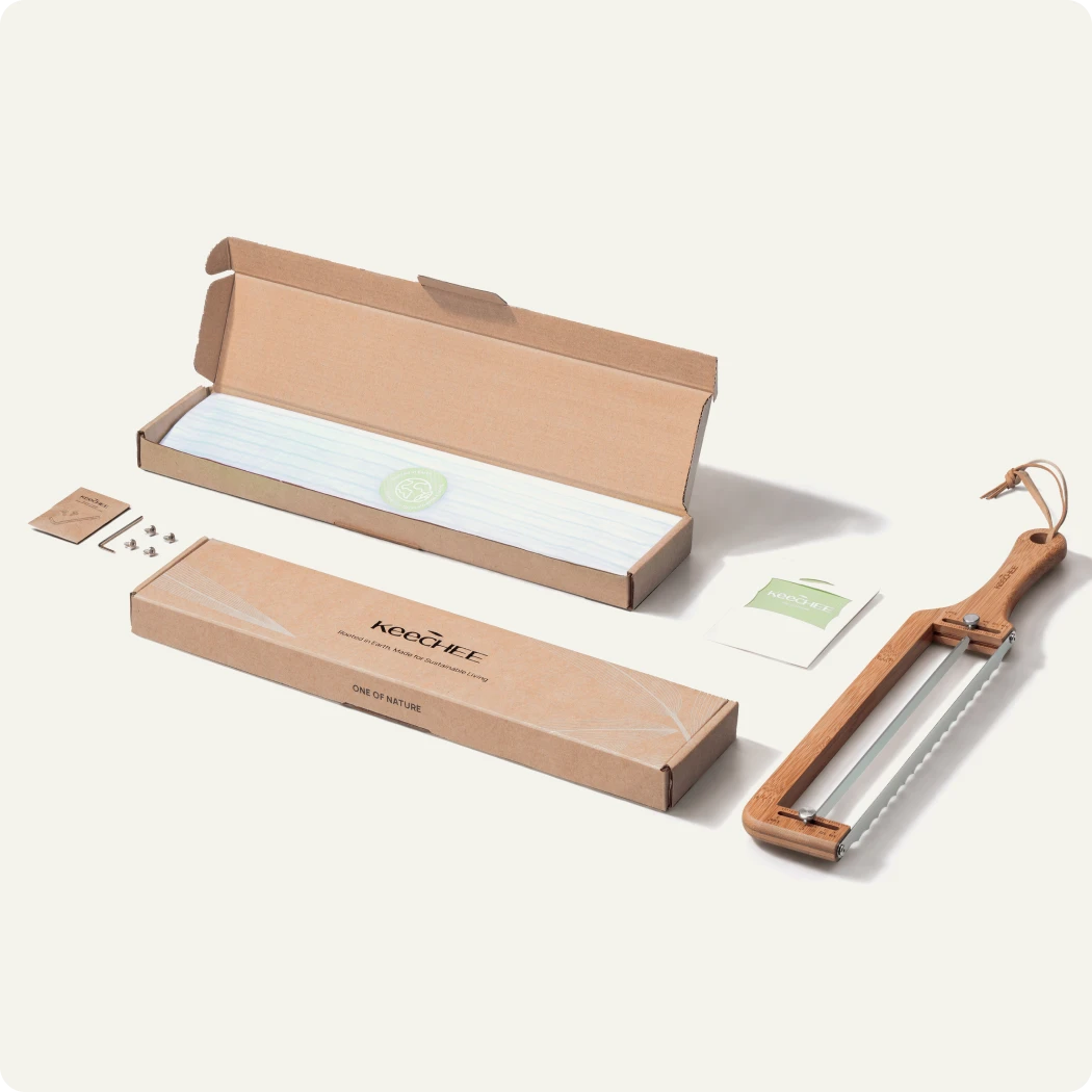 How to Clean a Bread Knife with a Wooden or Bamboo Handle
